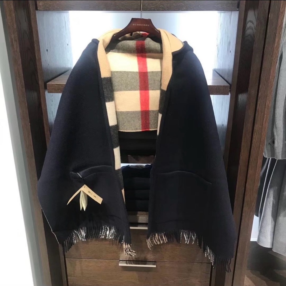 100% authentic! Burberry Hooded Scarf with Black Fringe